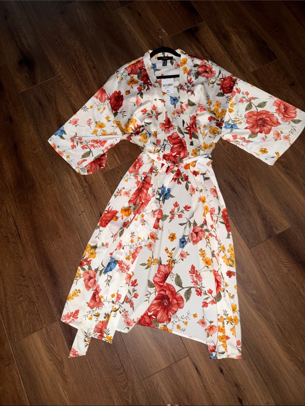Floral Wrap Belted White with Red & Yellow Blooms Robe